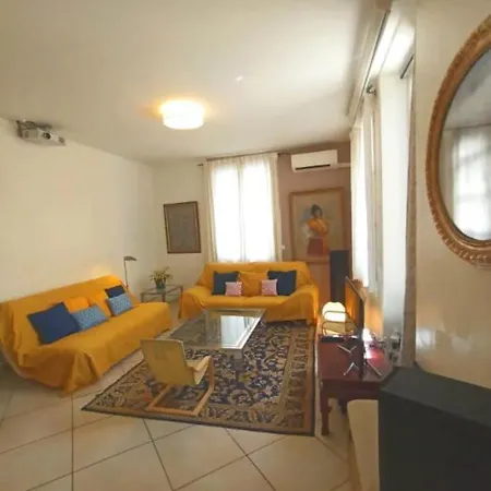 Exceptionnelle maison de maître 2 à 12 voyageurs * Perpinhã