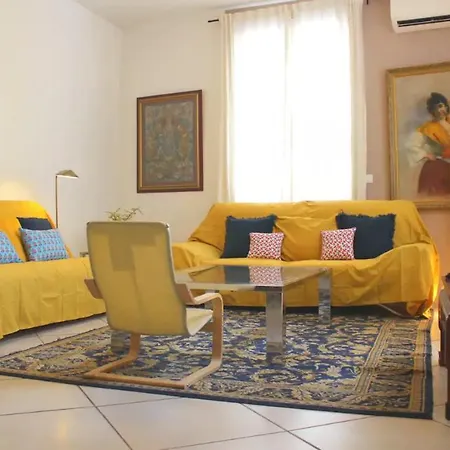 Exceptionnelle maison de maître 2 à 12 voyageurs